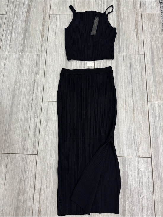 House of Harlow 1960 Dresses & Skirts - House of Harlow 1960 Black Ribbed Two-Piece Skirt Set